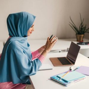 Learning Arabic to become closer to your roots, for professional purposes, or driven simply by curiosity requires solid daily practice.